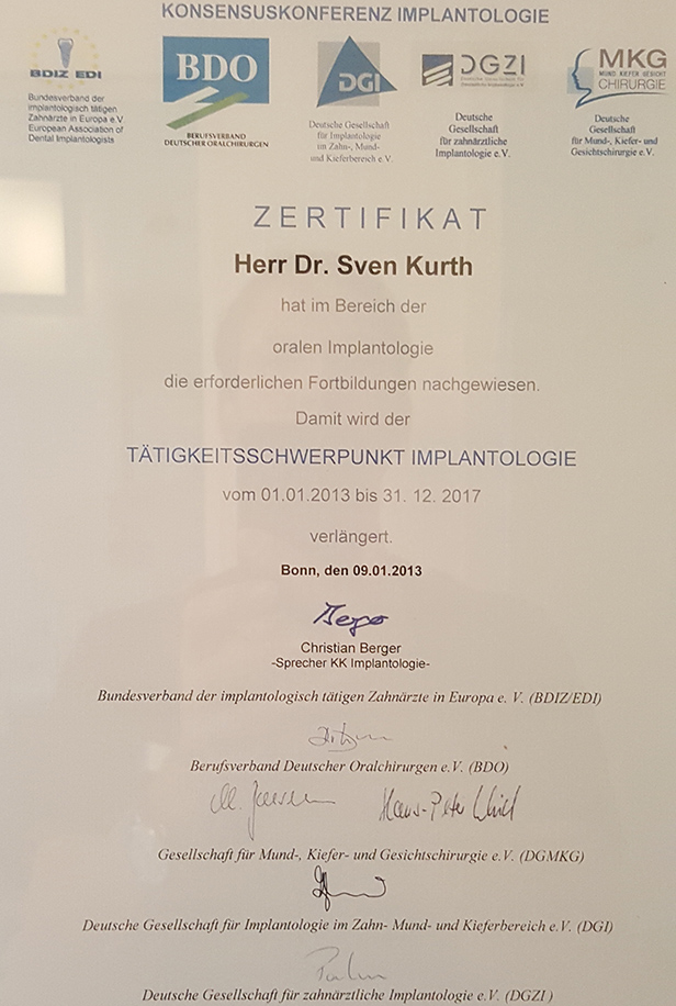 Zertifikat Dr. Sven Kurth, Implantologie in Berlin-Spandau.